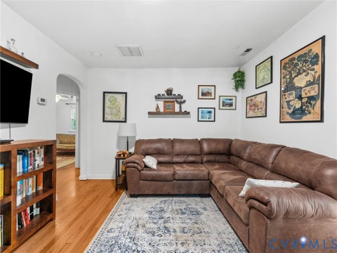 Tiny photo for 808 N 38th Street, Richmond, VA 23223 (MLS # 2615040)