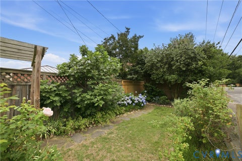Tiny photo for 3330 W Franklin Street, Richmond, VA 23221 (MLS # 2610353)
