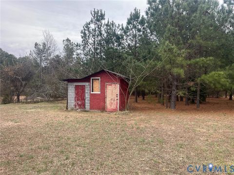 Tiny photo for 8220 New Grove Road, Victoria, VA 23974 (MLS # 2602071)