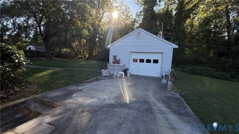 Tiny photo for 3102 Aqua Court, Richmond, VA 23230 (MLS # 2628595)