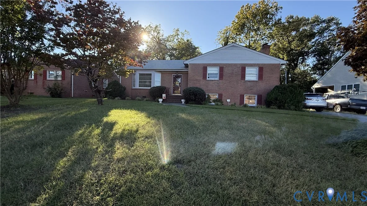 3102 Aqua Court