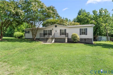 Photo of 2976 K-V Road, Victoria, VA 23974 (MLS # 2621244)