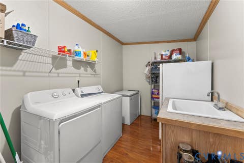 Tiny photo for 2976 K-V Road, Victoria, VA 23974 (MLS # 2621244)