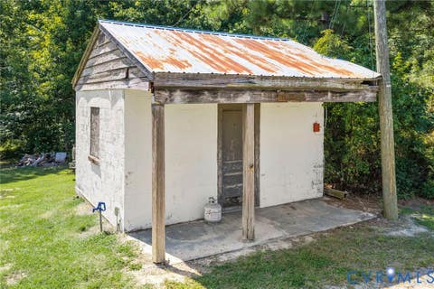 Tiny photo for 2976 K-V Road, Victoria, VA 23974 (MLS # 2621244)