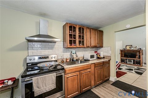 Tiny photo for 605 W Washington Street, Petersburg, VA 23803 (MLS # 2606705)