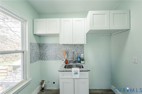 Tiny photo for 605 W Washington Street, Petersburg, VA 23803 (MLS # 2606705)