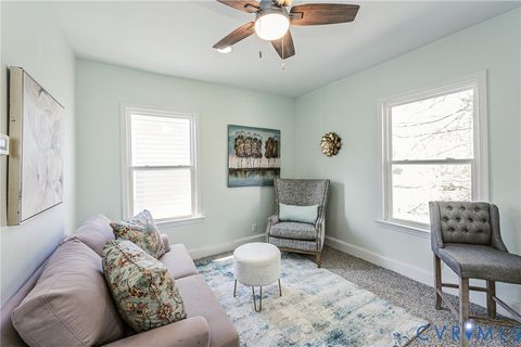 Tiny photo for 605 W Washington Street, Petersburg, VA 23803 (MLS # 2606705)