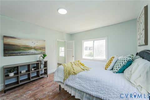 Tiny photo for 605 W Washington Street, Petersburg, VA 23803 (MLS # 2606705)