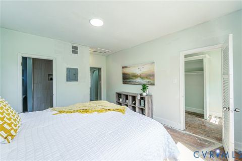 Tiny photo for 605 W Washington Street, Petersburg, VA 23803 (MLS # 2606705)