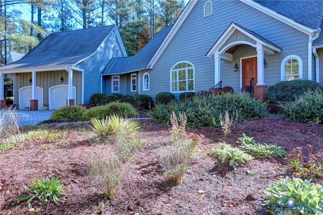 5461 Tyshire Parkway