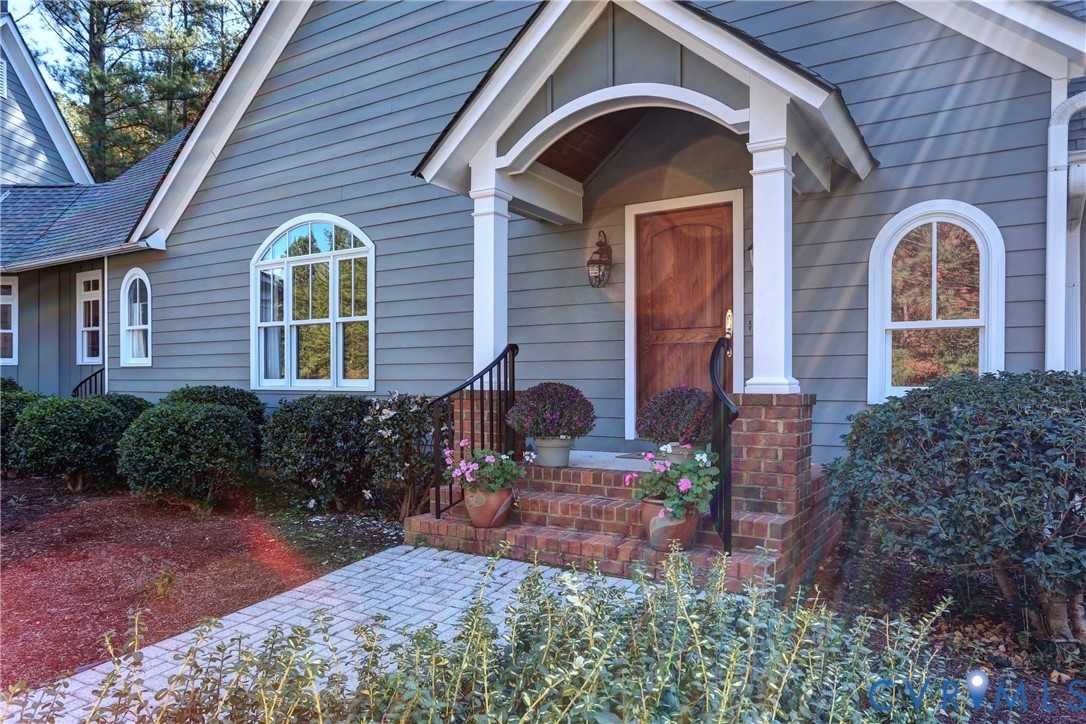 5461 Tyshire Parkway