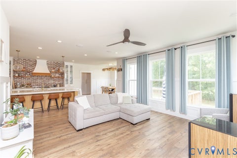 Tiny photo for 5512 Mossy Oak Road, Moseley, VA 23120 (MLS # 2626819)