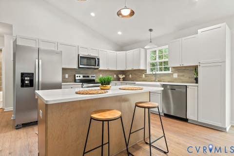Tiny photo for 16663 Braswell Street, Bowling Green, VA 22427 (MLS # 2621902)