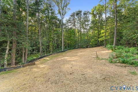 Tiny photo for 16663 Braswell Street, Bowling Green, VA 22427 (MLS # 2621902)