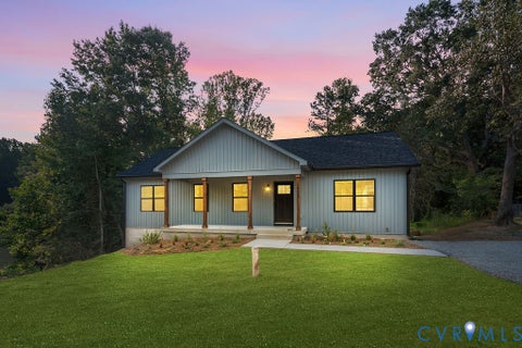 Tiny photo for 16663 Braswell Street, Bowling Green, VA 22427 (MLS # 2621902)