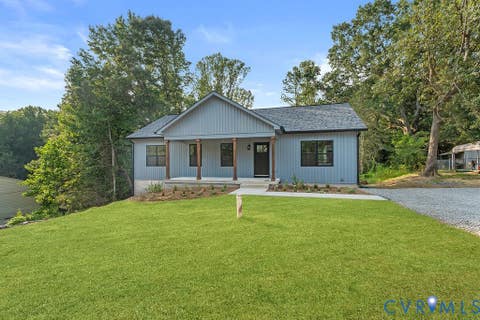Tiny photo for 16663 Braswell Street, Bowling Green, VA 22427 (MLS # 2621902)