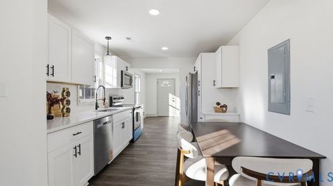 Tiny photo for 331 Walnut Street, Petersburg, VA 23803 (MLS # 2601683)