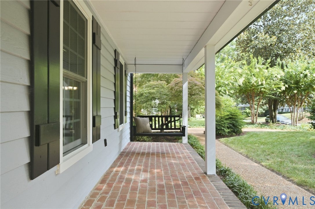 1710 Windingridge Drive