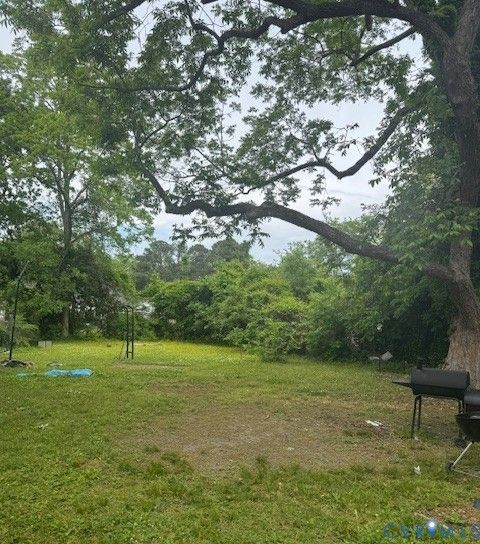 Tiny photo for 318 E Pinner Street, Suffolk, VA 23434 (MLS # 2611608)