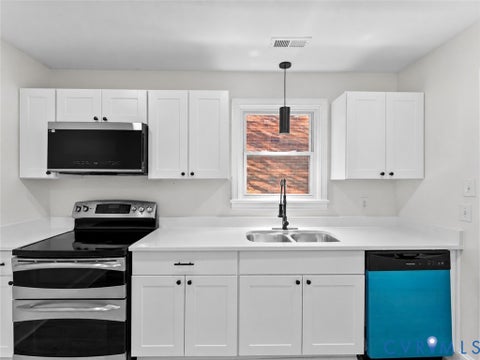 Tiny photo for 135 Elm Street, Petersburg, VA 23803 (MLS # 2628908)
