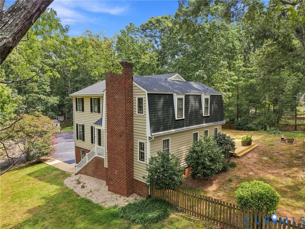 2723 London Park Drive