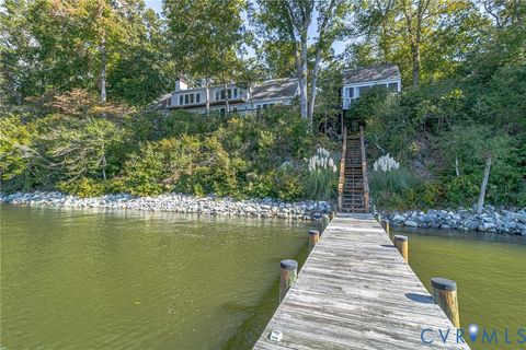 Tiny photo for 1718 Mariners Woods Drive Dr, Hartfield, VA 23071 (MLS # 2528777)