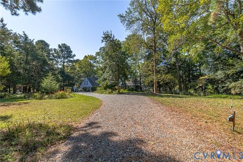 Tiny photo for 1718 Mariners Woods Drive Dr, Hartfield, VA 23071 (MLS # 2528777)