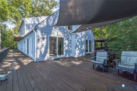 Tiny photo for 1718 Mariners Woods Drive Dr, Hartfield, VA 23071 (MLS # 2528777)