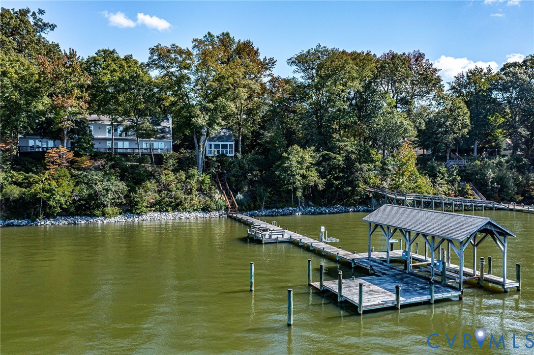 1718 Mariners Woods Drive