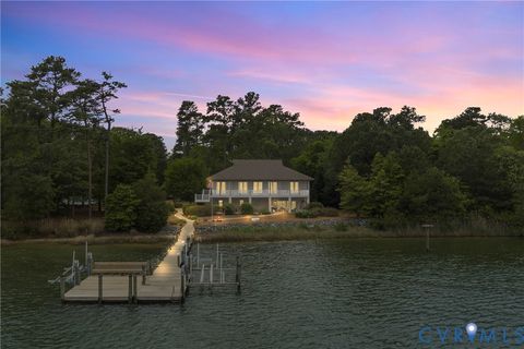 Photo of 1517 Harding Road, Wicomico Church, VA 22473 (MLS # 2612402)
