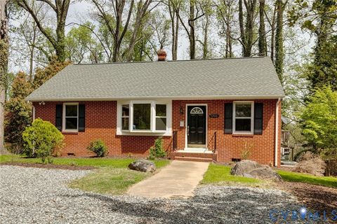 Photo of 1908 Hillcrest Circle, Richmond, VA 23225 (MLS # 2607443)