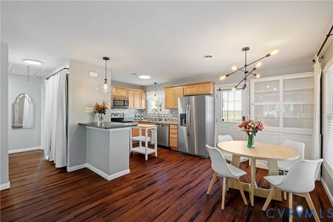 Tiny photo for 5407 Sherman Place, North Chesterfield, VA 23234 (MLS # 2608650)