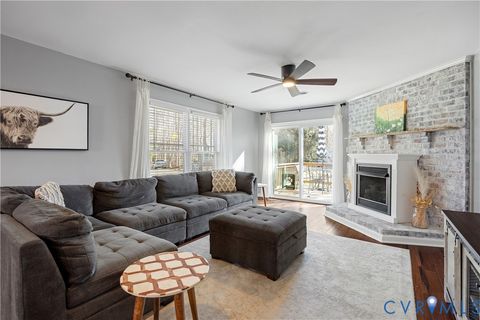 Tiny photo for 5407 Sherman Place, North Chesterfield, VA 23234 (MLS # 2608650)