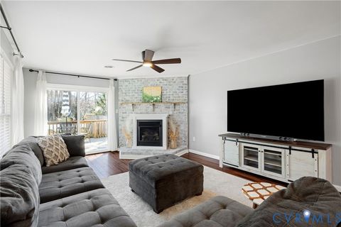 Tiny photo for 5407 Sherman Place, North Chesterfield, VA 23234 (MLS # 2608650)