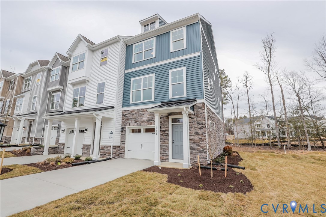 6591 Topsail Point