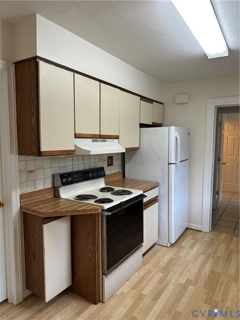 Tiny photo for 1719 Rockwood Road, Henrico, VA 23226 (MLS # 2605418)