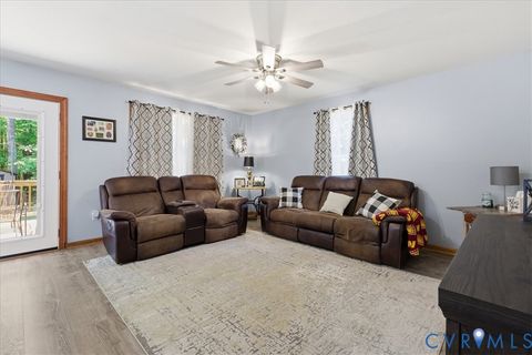 Tiny photo for 5468 Midway Road, Dinwiddie, VA 23833 (MLS # 2613489)