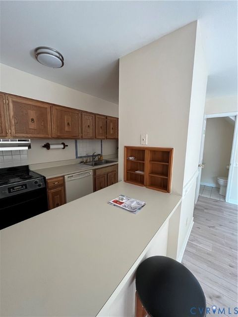 Tiny photo for 804 Nantucket Court, Chesterfield, VA 23236 (MLS # 2532789)