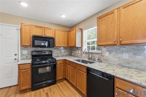 Tiny photo for 6901 Windy Creek Circle, Chesterfield, VA 23832 (MLS # 2618170)
