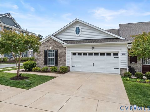 Photo of 15905 Hallowell Ridge, Moseley, VA 23120 (MLS # 2612448)