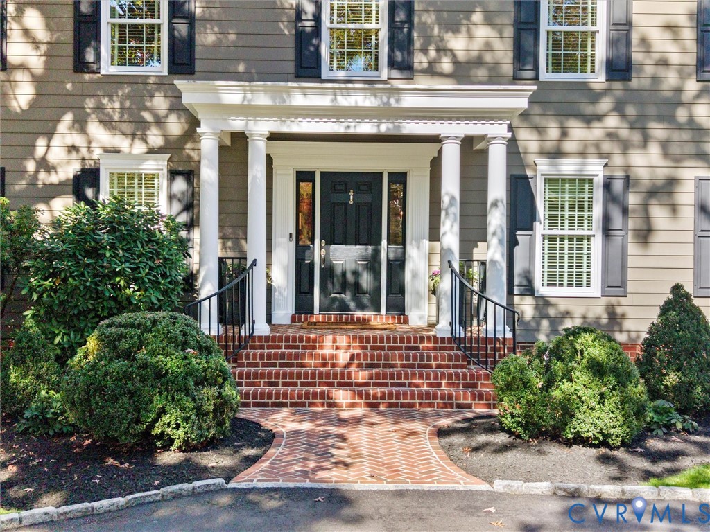 8512 Ben Nevis Drive