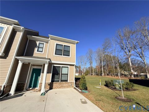 Photo of 12212 Ground Pine Court, Chesterfield, VA 23112 (MLS # 2603321)