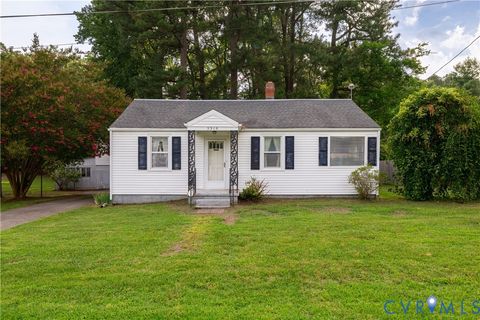 Photo of 5310 Cherokee Drive, North Dinwiddie, VA 23803 (MLS # 2618691)