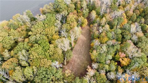 Tiny photo for 7 Scotland Landing Road, West Point, VA 23181 (MLS # 2607773)