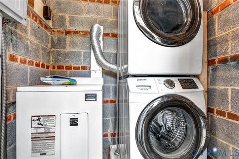 Tiny photo for 4 W Jerald Street, Highland Springs, VA 23075 (MLS # 2532059)