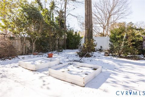 Tiny photo for 10423 Crumpets Lane, North Chesterfield, VA 23235 (MLS # 2603038)