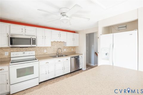 Tiny photo for 10423 Crumpets Lane, North Chesterfield, VA 23235 (MLS # 2603038)