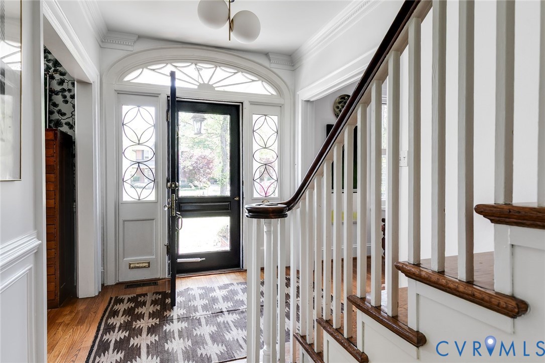 3916 Seminary Avenue