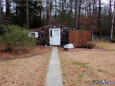 Tiny photo for 5403 Chesdin Road, North Dinwiddie, VA 23803 (MLS # 2532807)