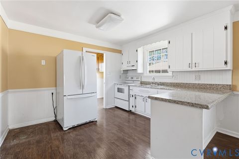 Tiny photo for 5403 Chesdin Road, North Dinwiddie, VA 23803 (MLS # 2532807)